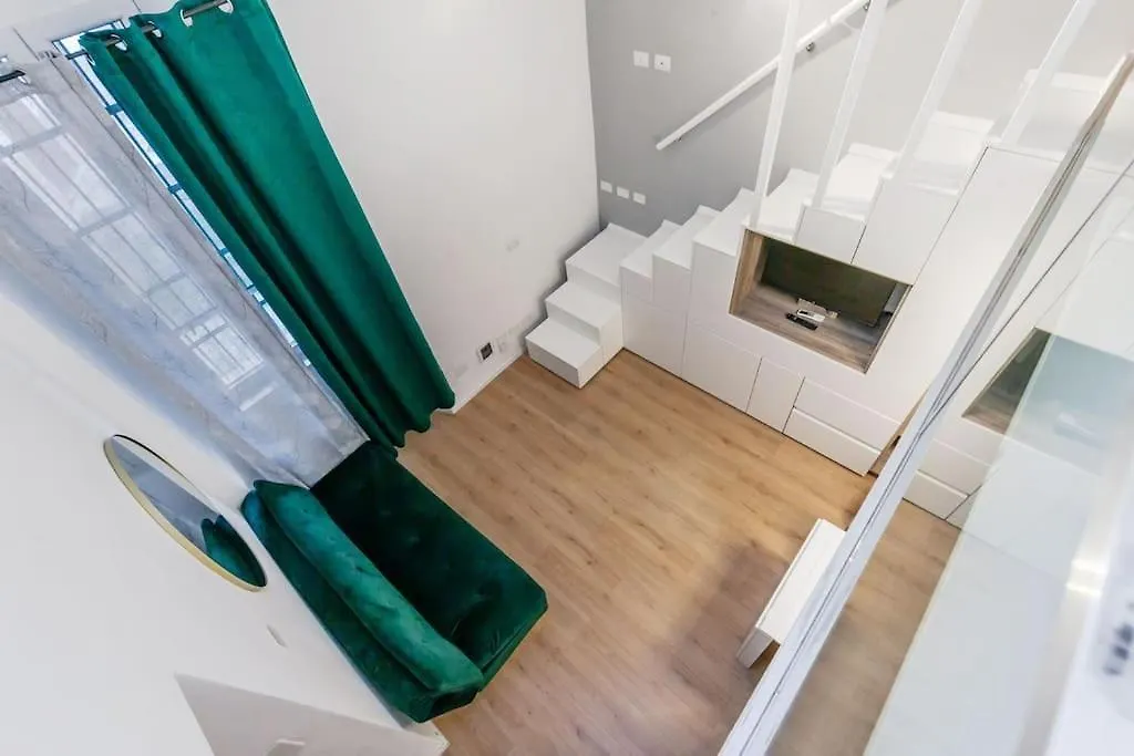 Elegante Pied-A-Terre Stile & Comodita A Milano アパート